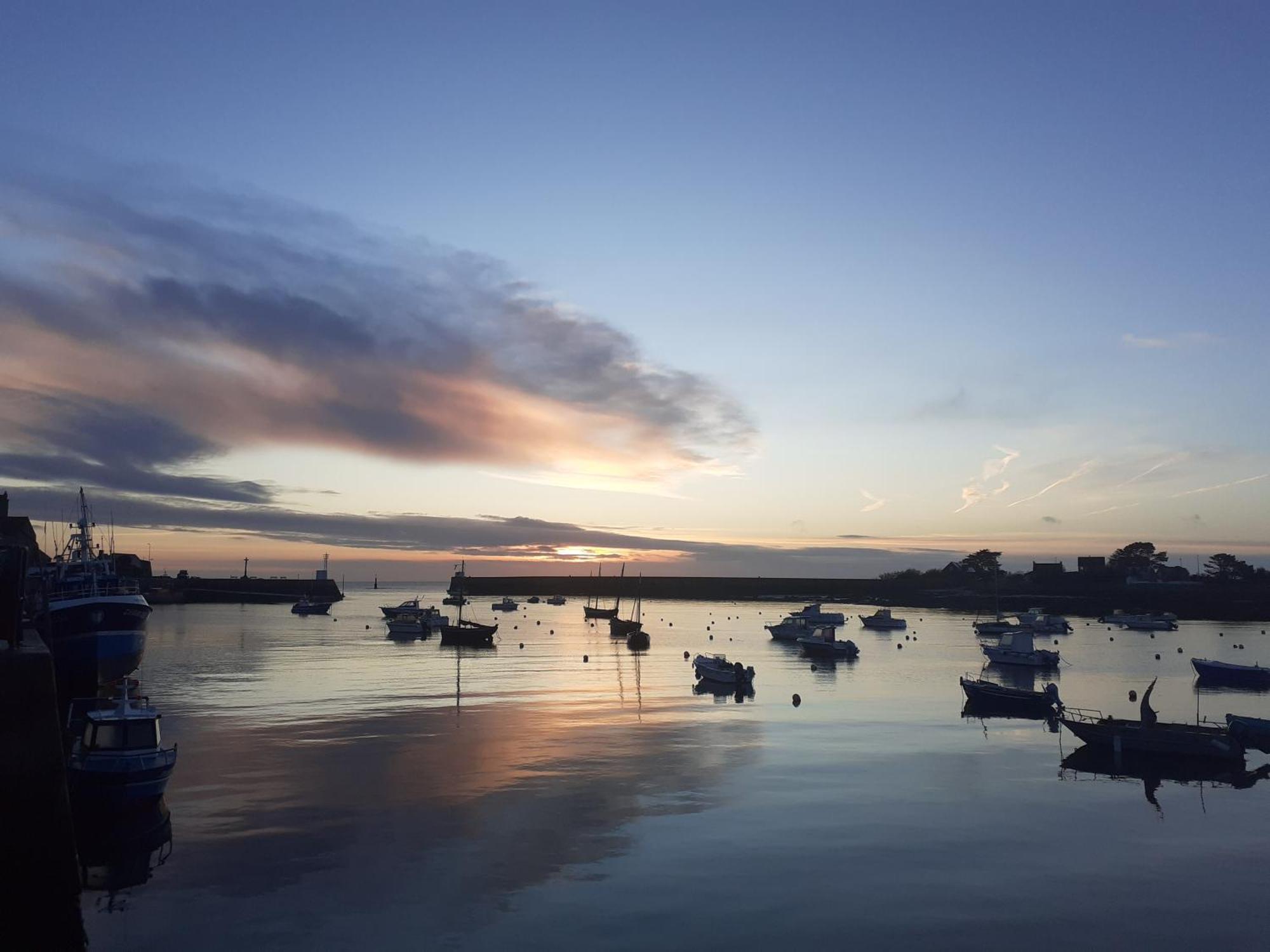 Le Mora Hotes Bed and Breakfast Barfleur Esterno foto